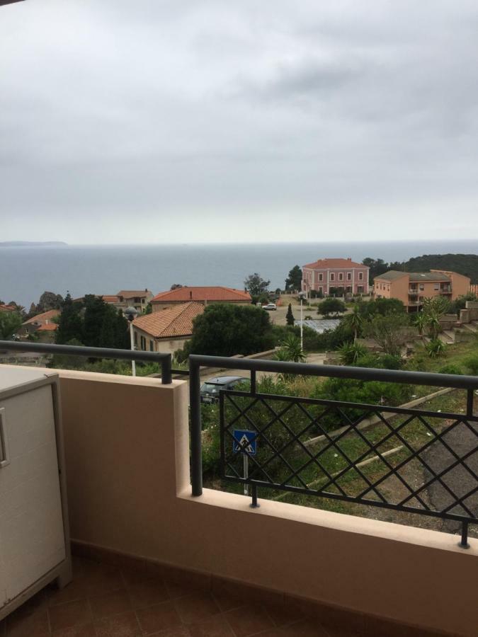 Appartamento "Magnifica Vista Sul Mare" Nebida エクステリア 写真
